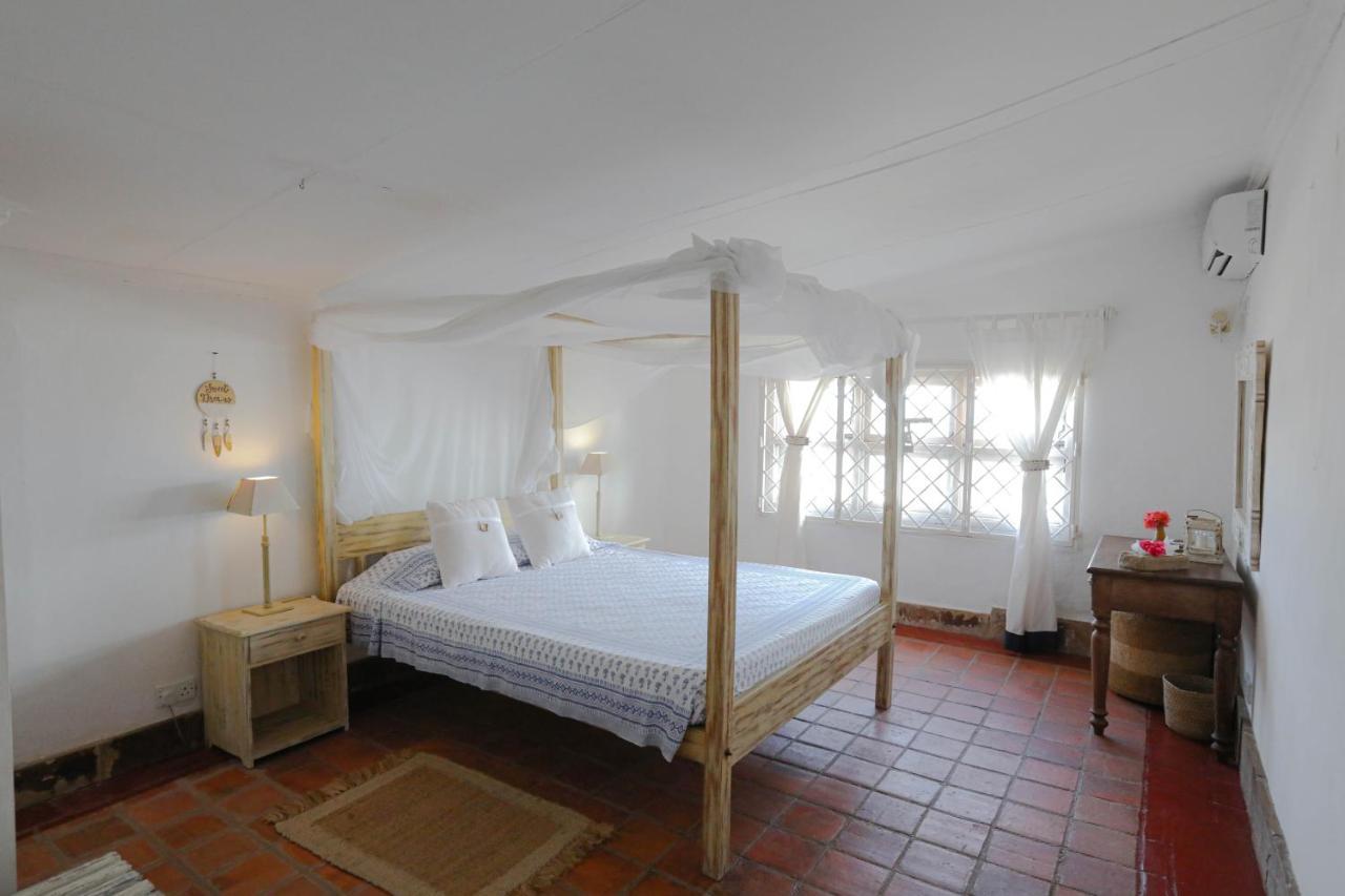 Ocean Sports Resort Watamu Exteriör bild